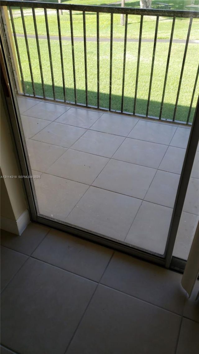 1116 Meadows Cir , Unit 1116, Boynton Beach, FL 33436 Photo