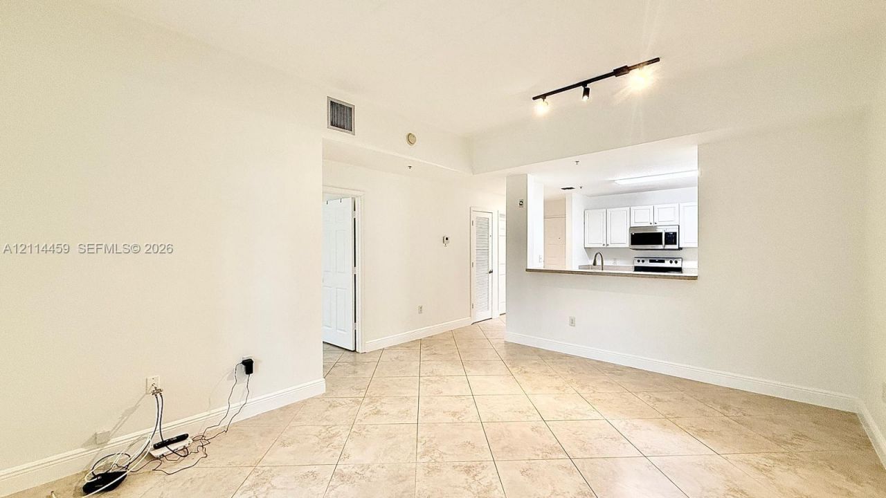 1203 Town Center Dr , Unit 207, Jupiter, FL 33458 Photo