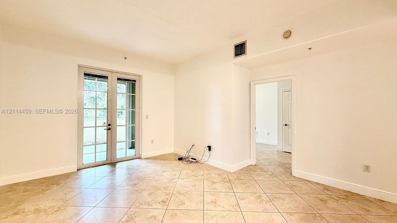 1203 Town Center Dr , Unit 207, Jupiter, FL 33458 Photo