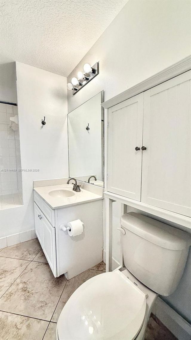 1203 Town Center Dr , Unit 207, Jupiter, FL 33458 Photo