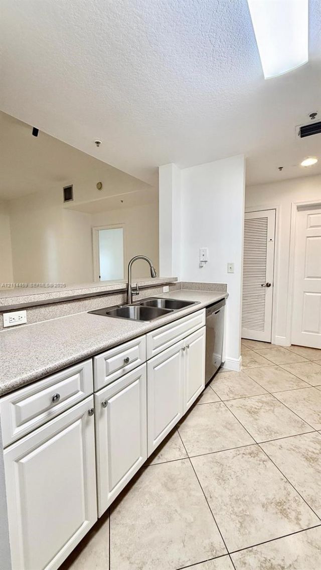 1203 Town Center Dr , Unit 207, Jupiter, FL 33458 Photo