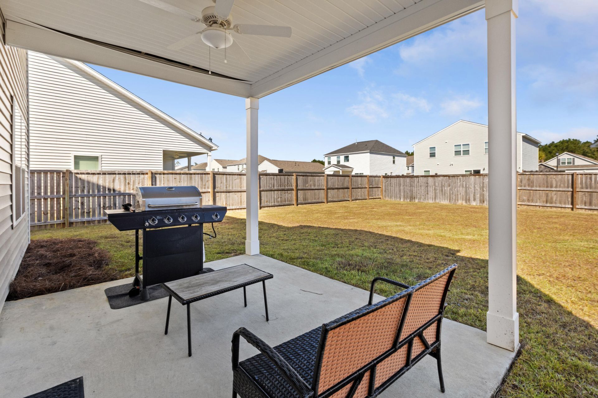 102 Duett Court Photo 28