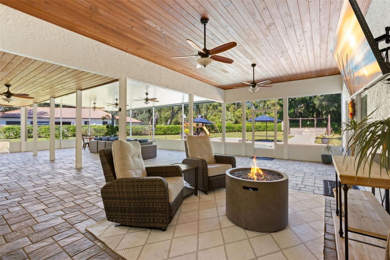 704 Centerbrook Drive , Brandon, FL 33511 Photo