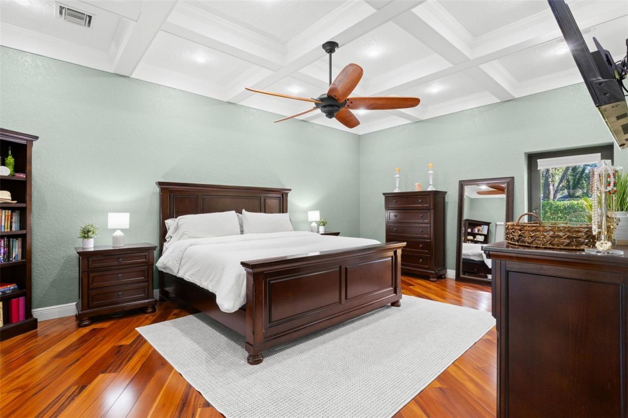 704 Centerbrook Drive , Brandon, FL 33511 Photo