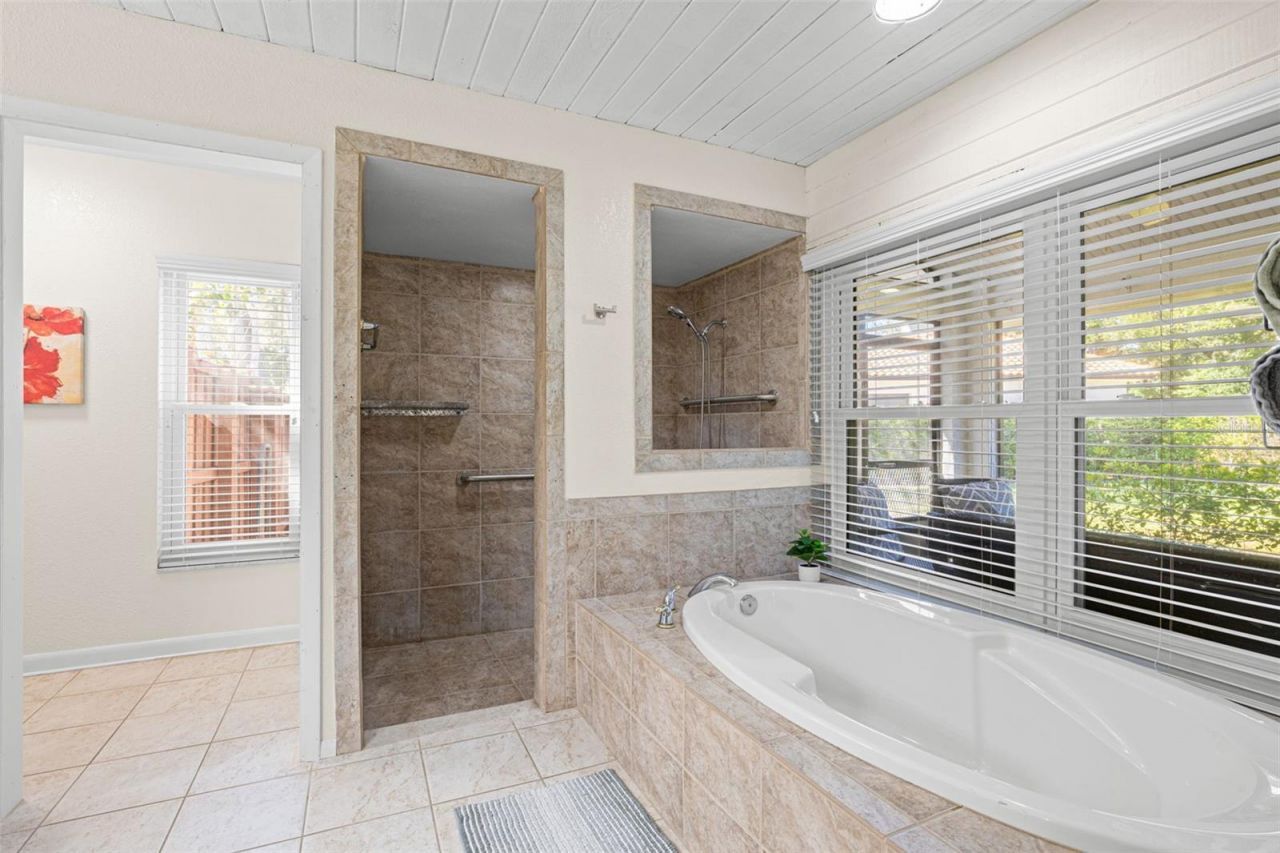 704 Centerbrook Drive , Brandon, FL 33511 Photo