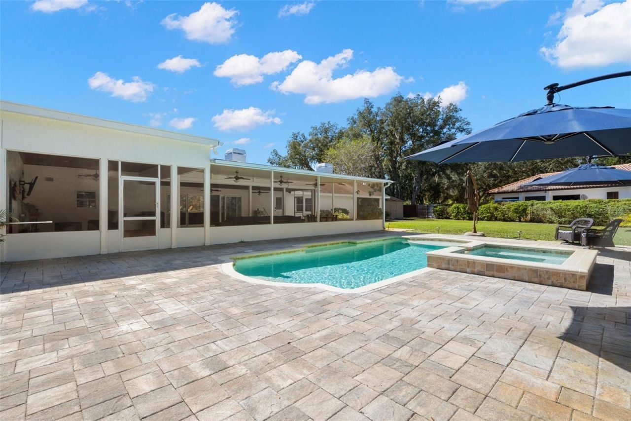 704 Centerbrook Drive , Brandon, FL 33511 Photo