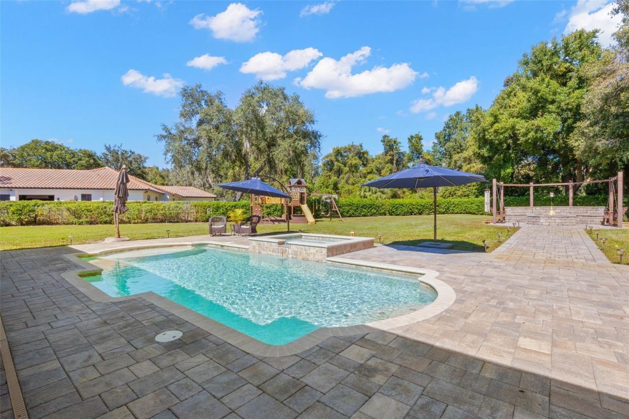 704 Centerbrook Drive , Brandon, FL 33511 Photo