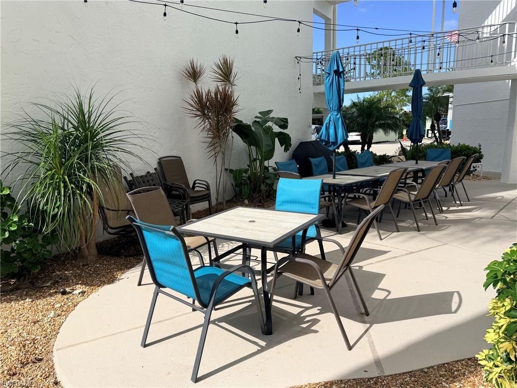 1580 Pine Valley Dr , Unit 112, Fort Myers, FL 33907 Photo