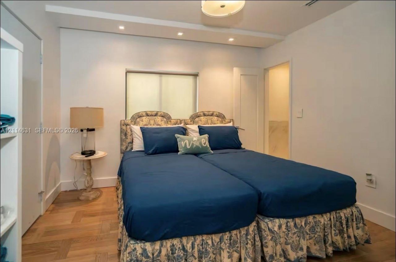 45 SW 28th Rd, Unit A, Miami, FL 33129 Photo