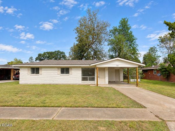 122 Brockton Drive , Carencro, LA 70520