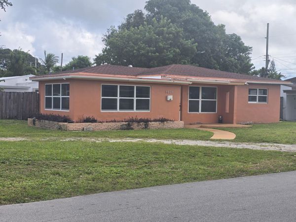 1401 S 23RD Avenue, Hollywood, FL 33020