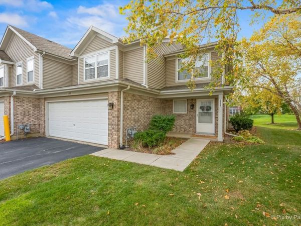 1569 Tuppeny Court , Roselle, IL 60172