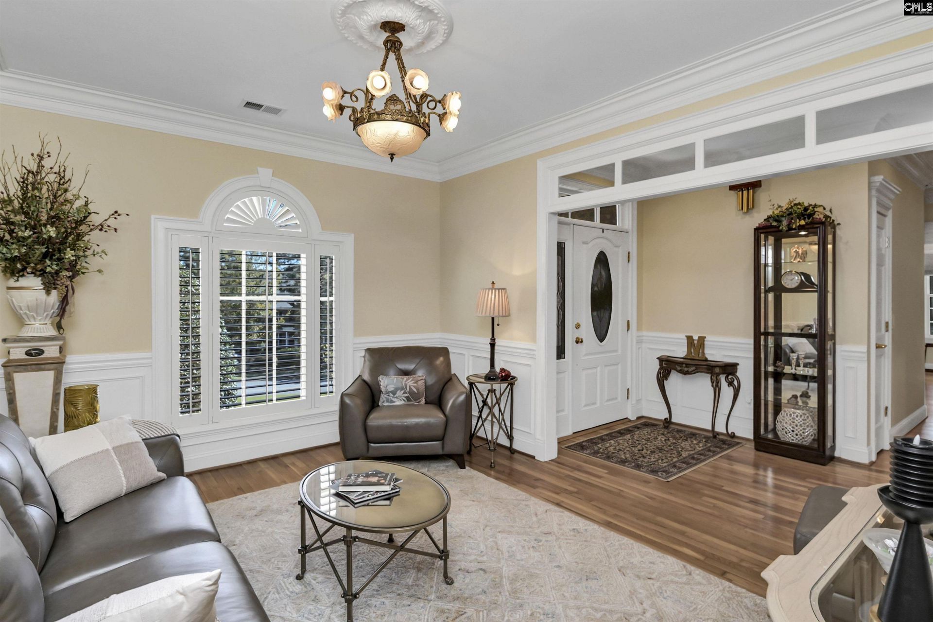 411 Bridgecreek  Photo 5