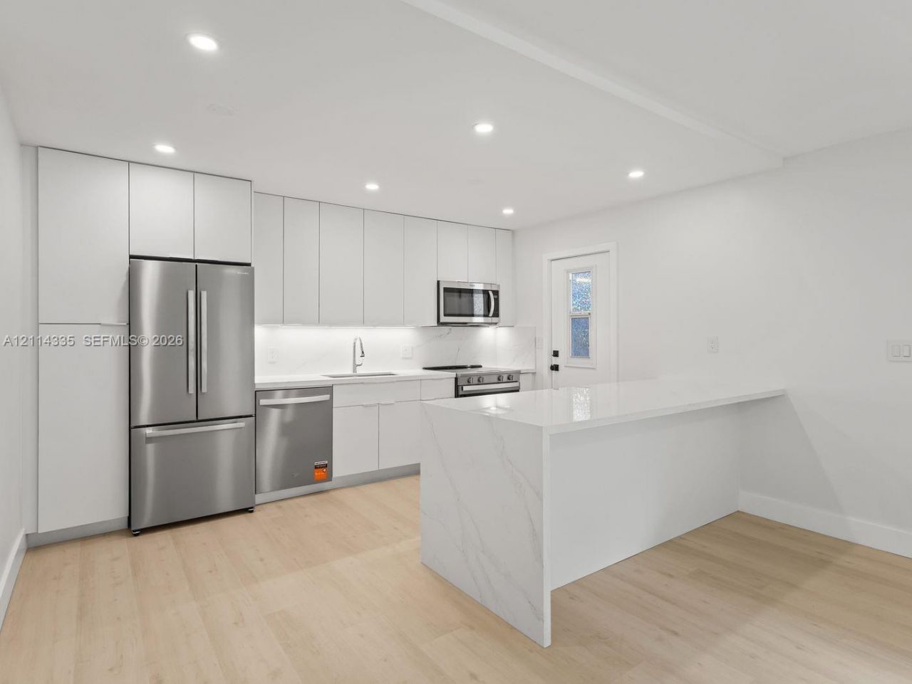 2930 Day Ave , Unit N102, Miami, FL 33133 Photo