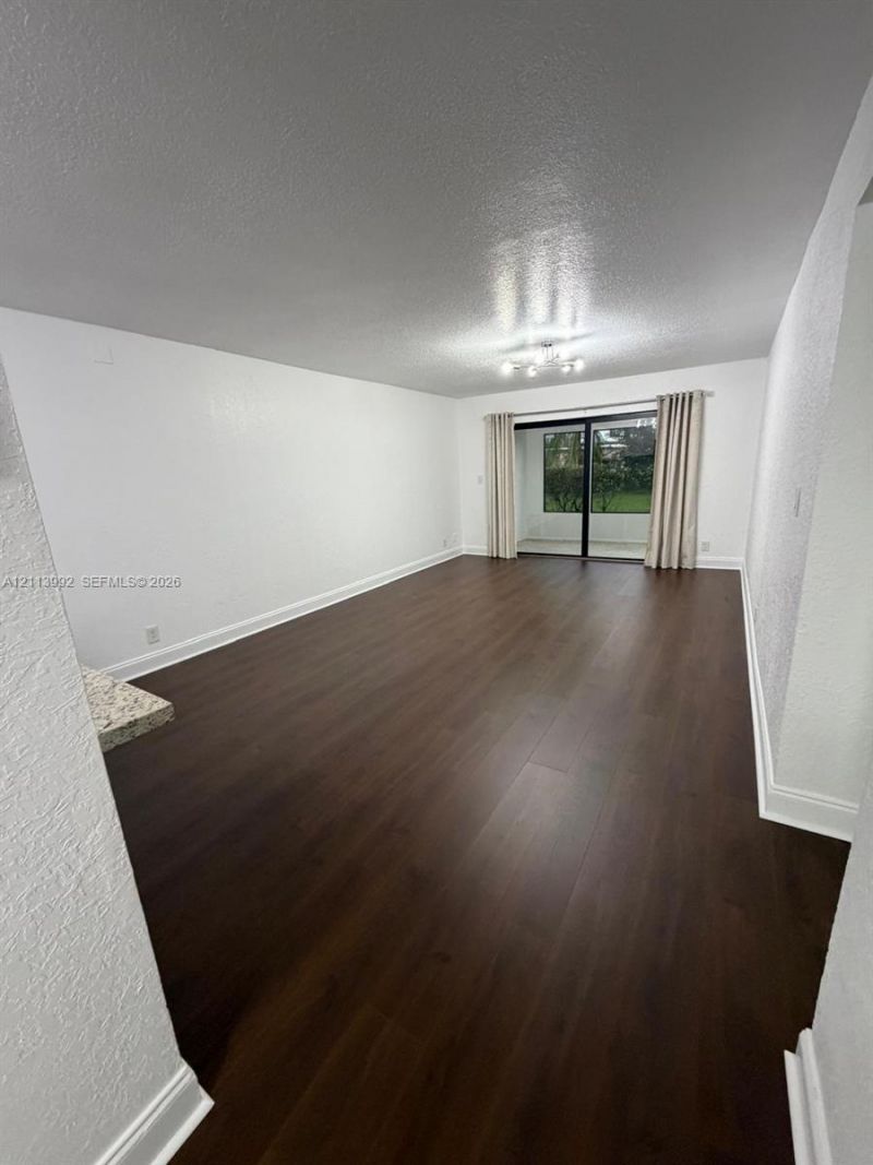 9355 SW 8th St , Unit 124, Boca Raton, FL 33428 Photo