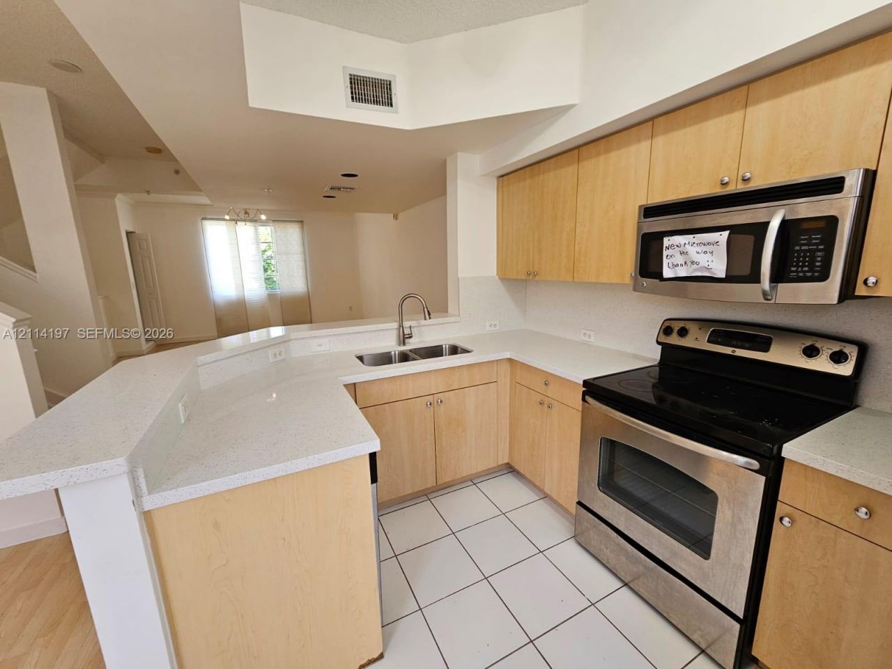 2821 NE 185th St , Unit 401, Aventura, FL 33180 Photo