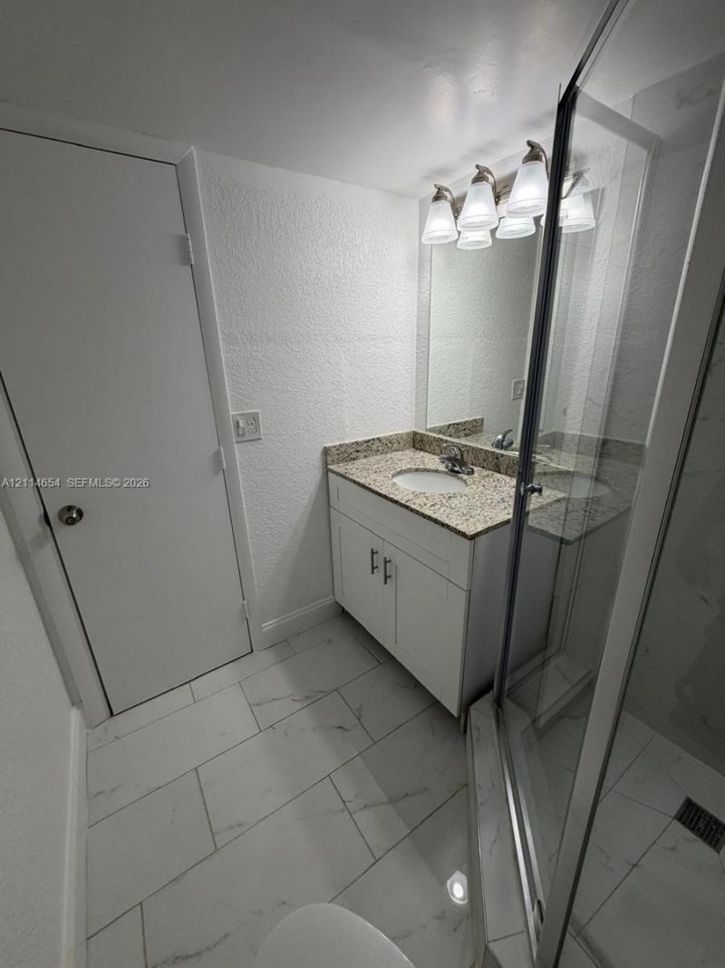 9355 SW 8th St , Unit 124, Boca Raton, FL 33428 Photo