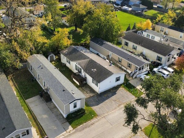 923 Victory Lane , Justice, IL 60458