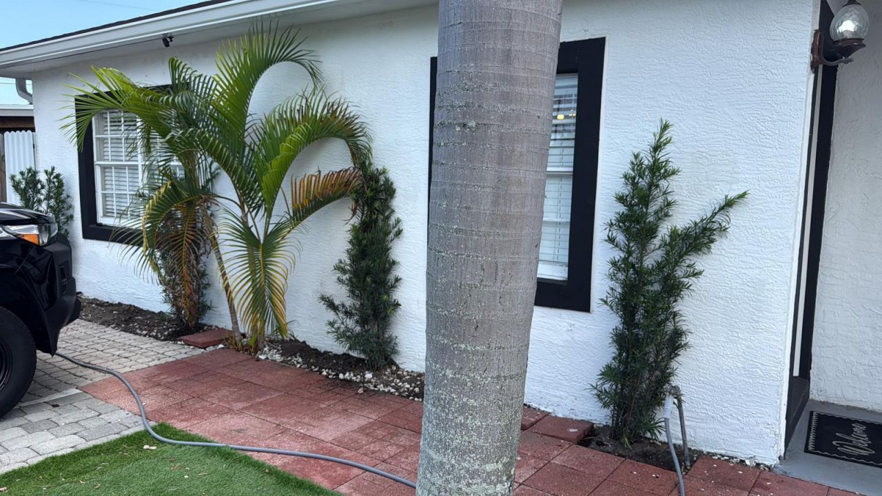 5686 Elder Drive, West Palm Beach, FL 33415 Photo