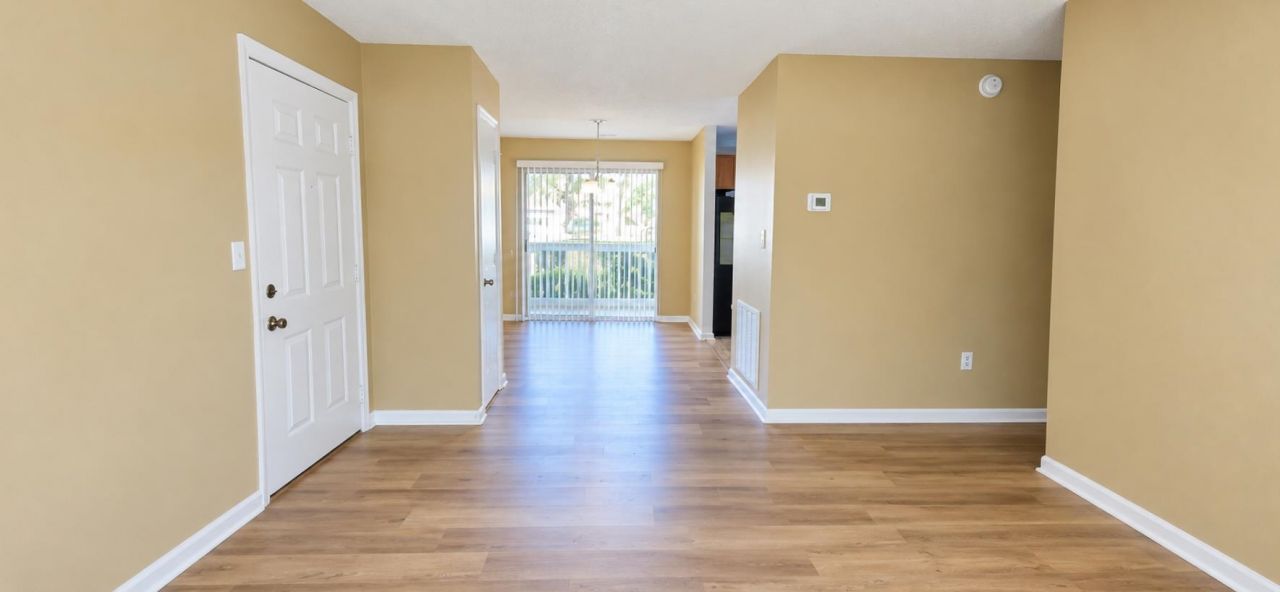380 Myrtle Greens Dr.  Photo 4