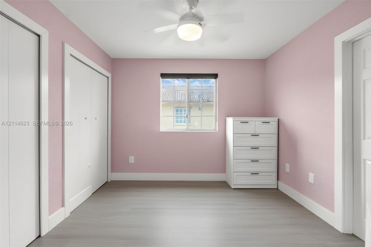 11486 NW 94th Pl , Unit 2, Hialeah Gardens, FL 33018 Photo