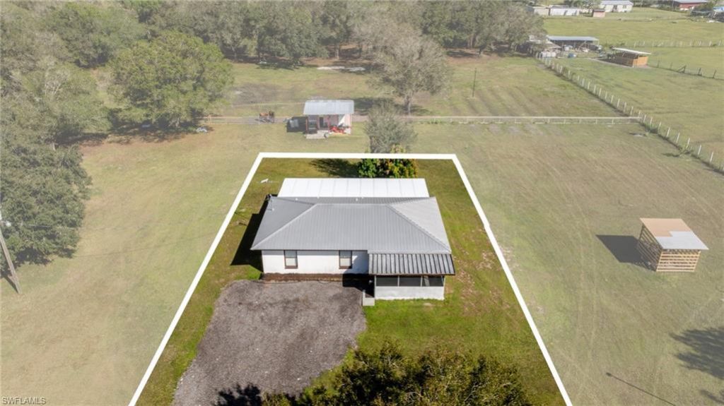 2404 Silver Lake Rd, Labelle, FL 33935 Photo
