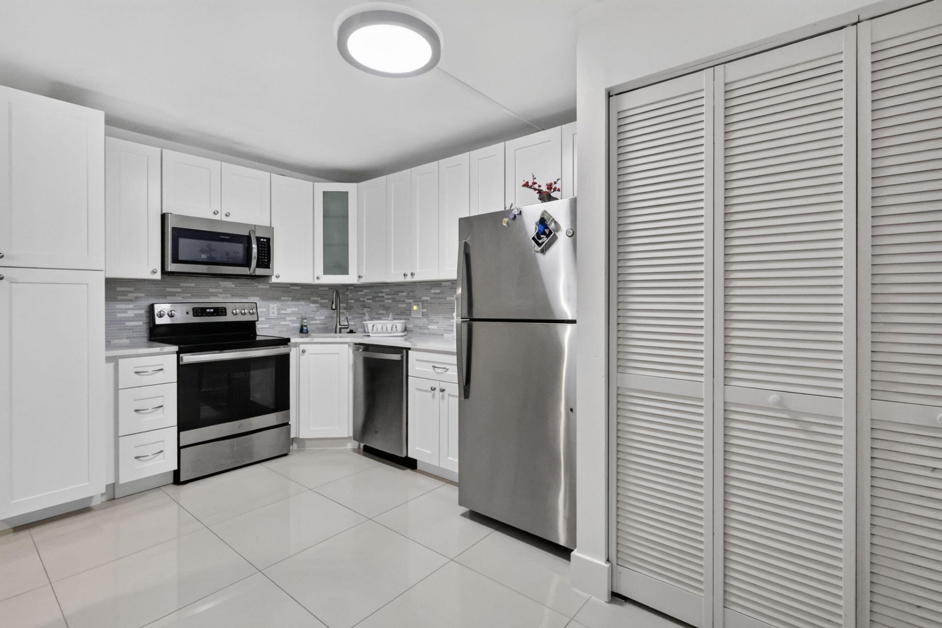 528 Shady Pine Way, Unit B1, Greenacres, FL 33415 Photo