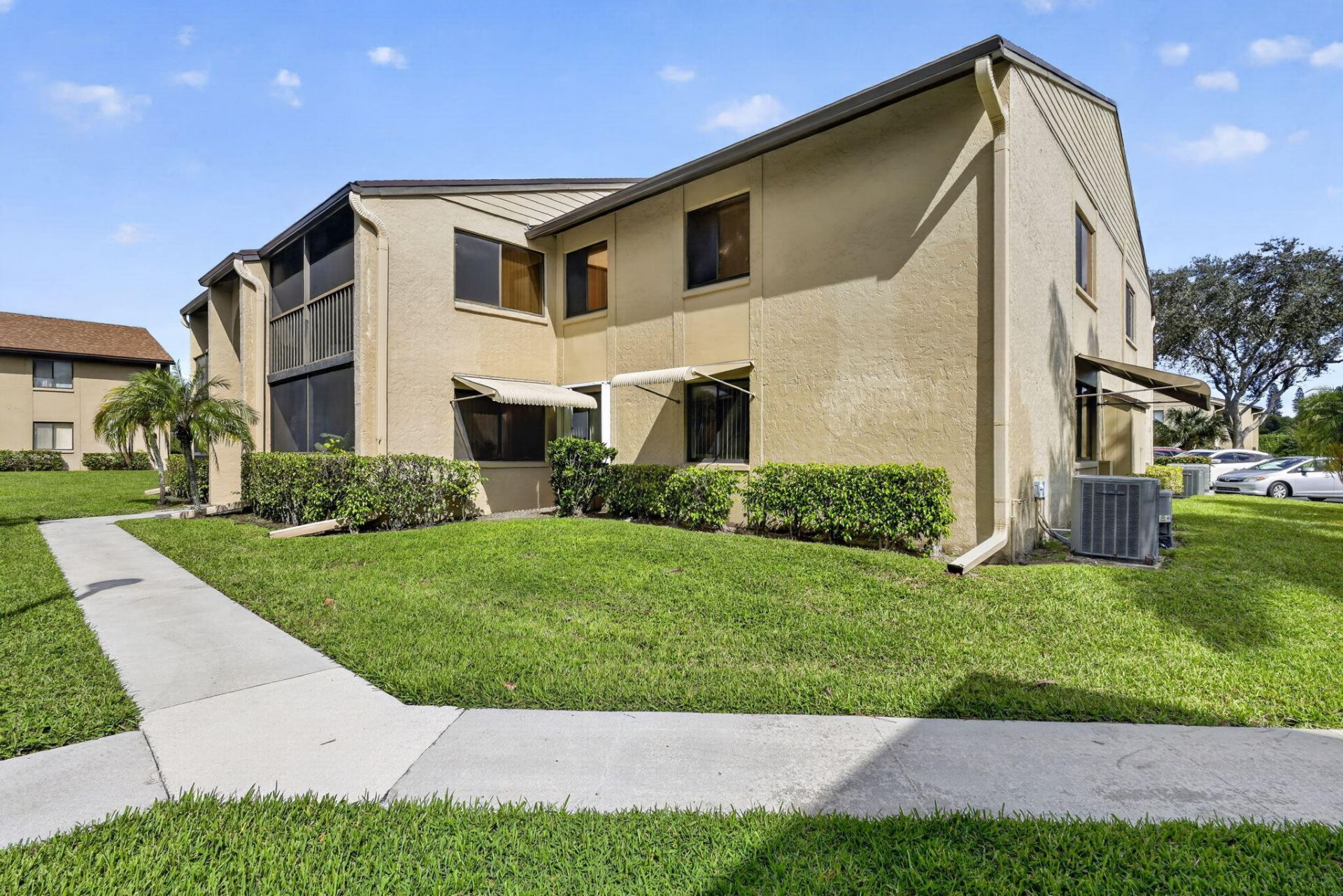 528 Shady Pine Way, Unit B1, Greenacres, FL 33415 Photo