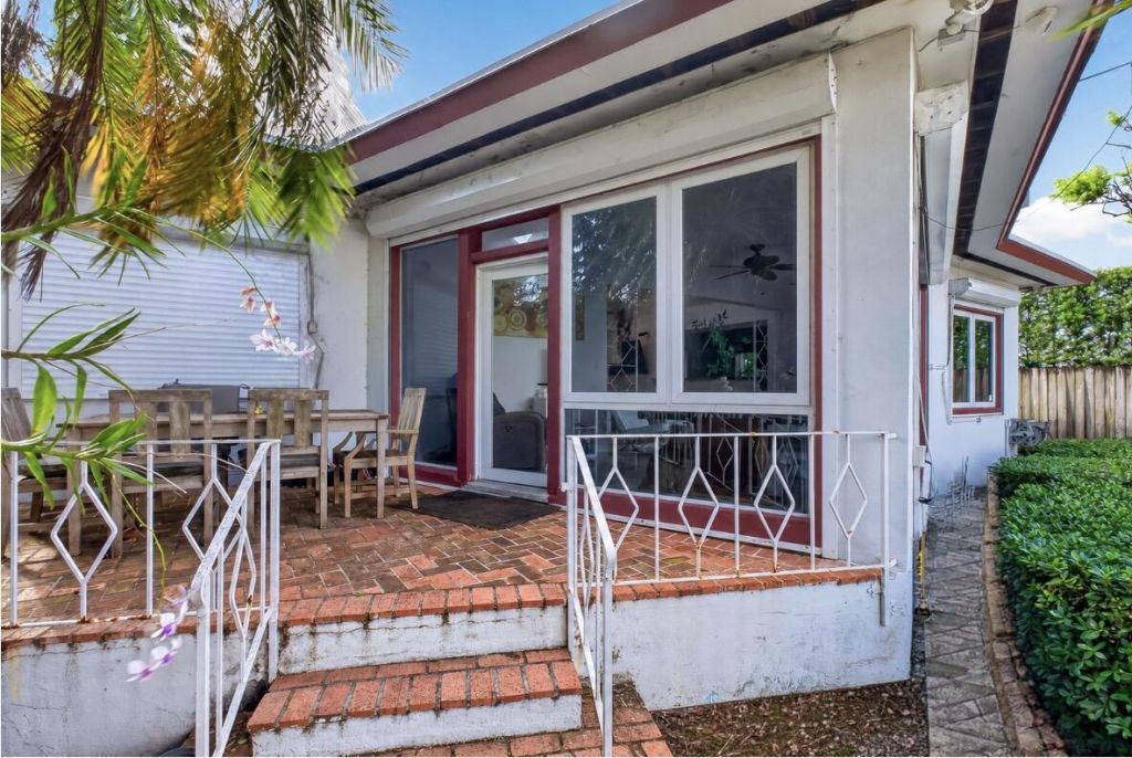 1345 Marseille Drive, Miami Beach, FL 33141 Photo