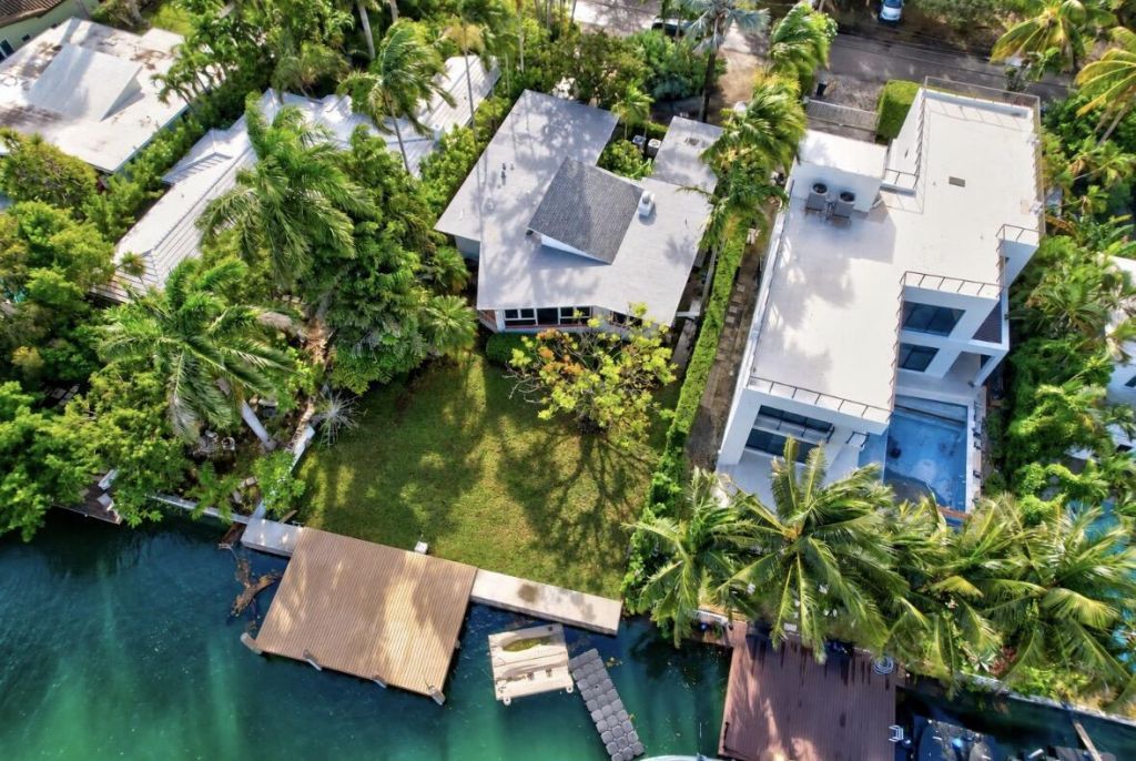 1345 Marseille Drive, Miami Beach, FL 33141 Photo