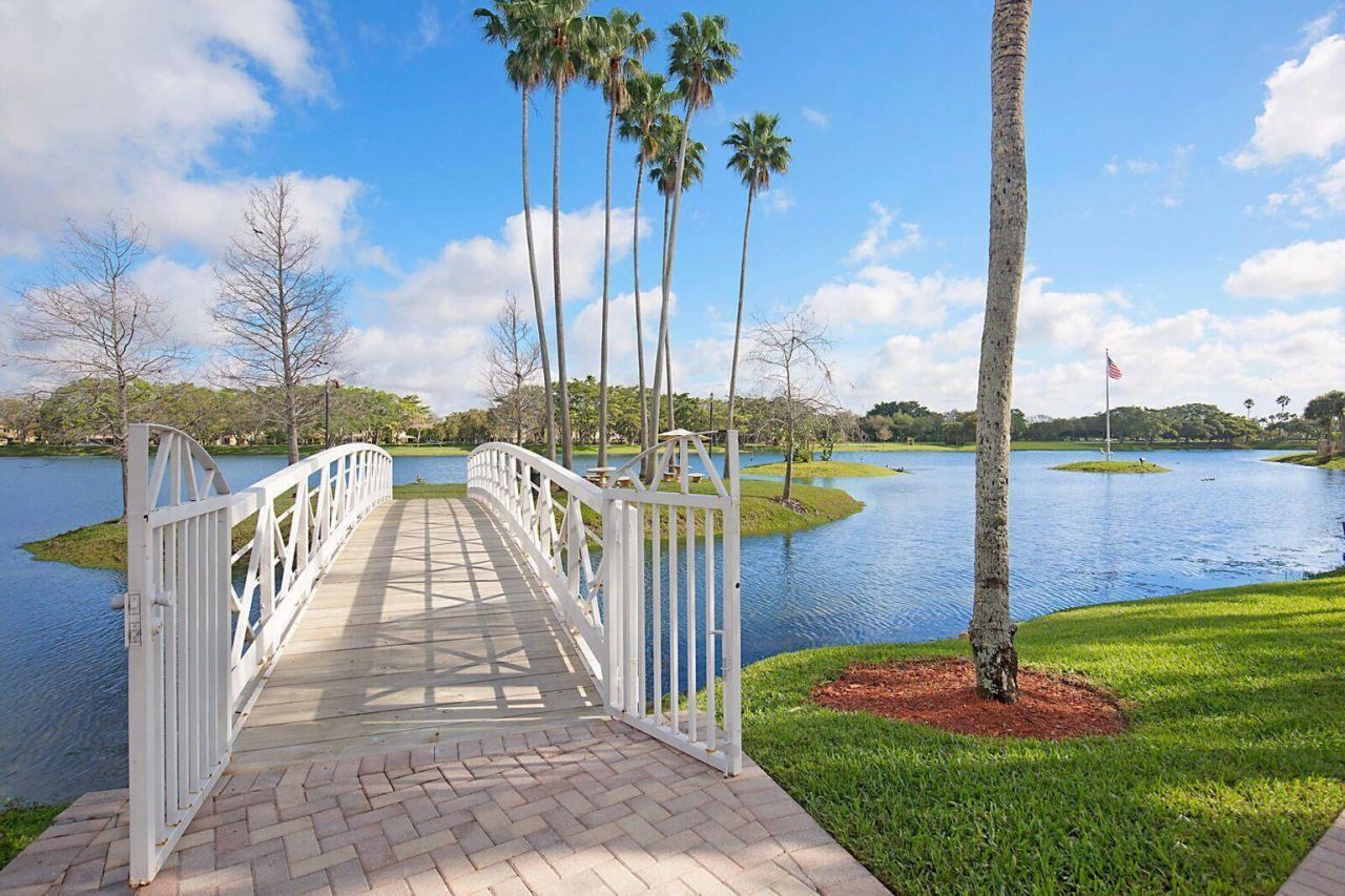 10921 Haydn Drive, Boca Raton, FL 33498 Photo