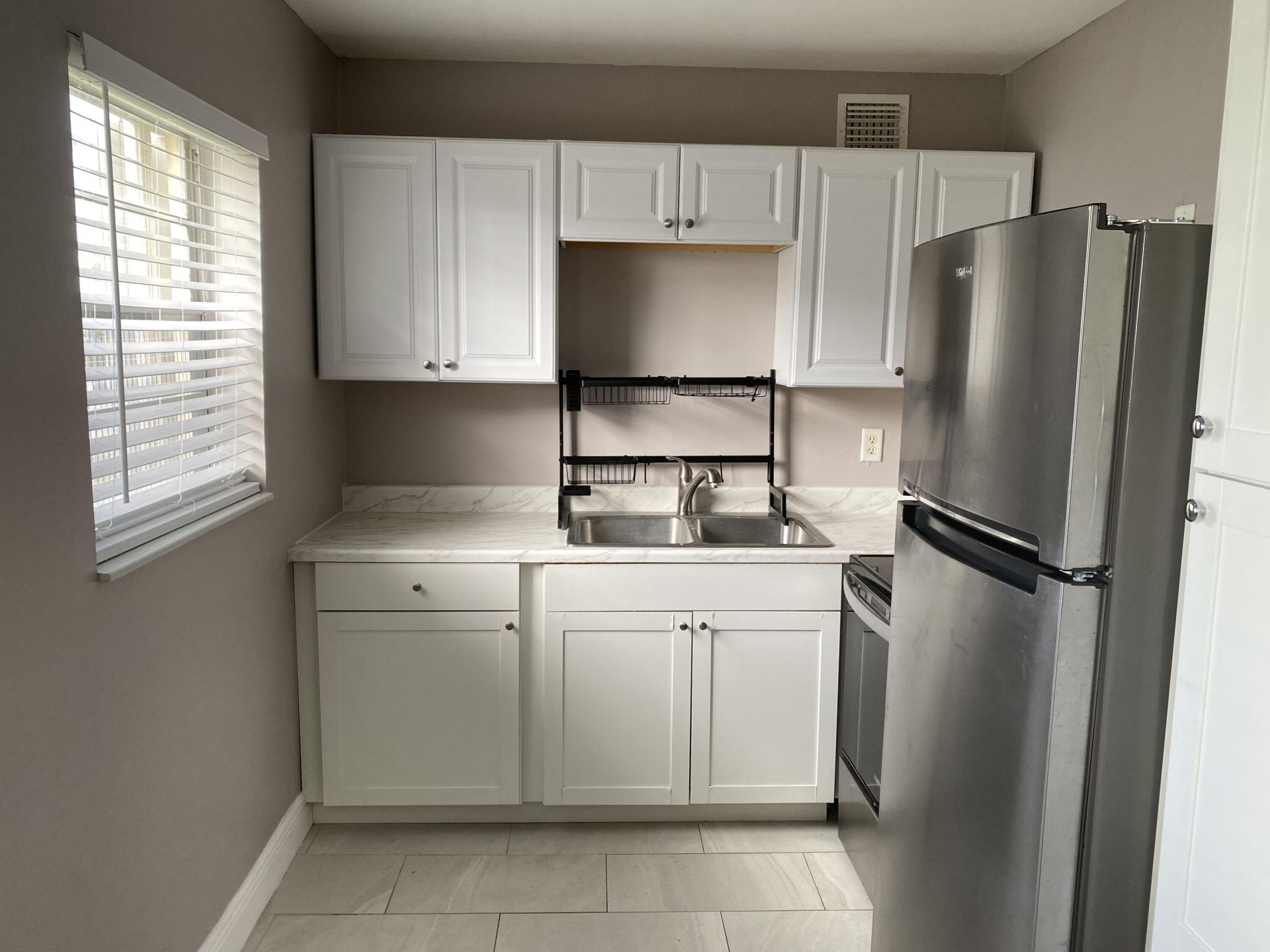 49 Waltham C, Unit 49, West Palm Beach, FL 33417 Photo