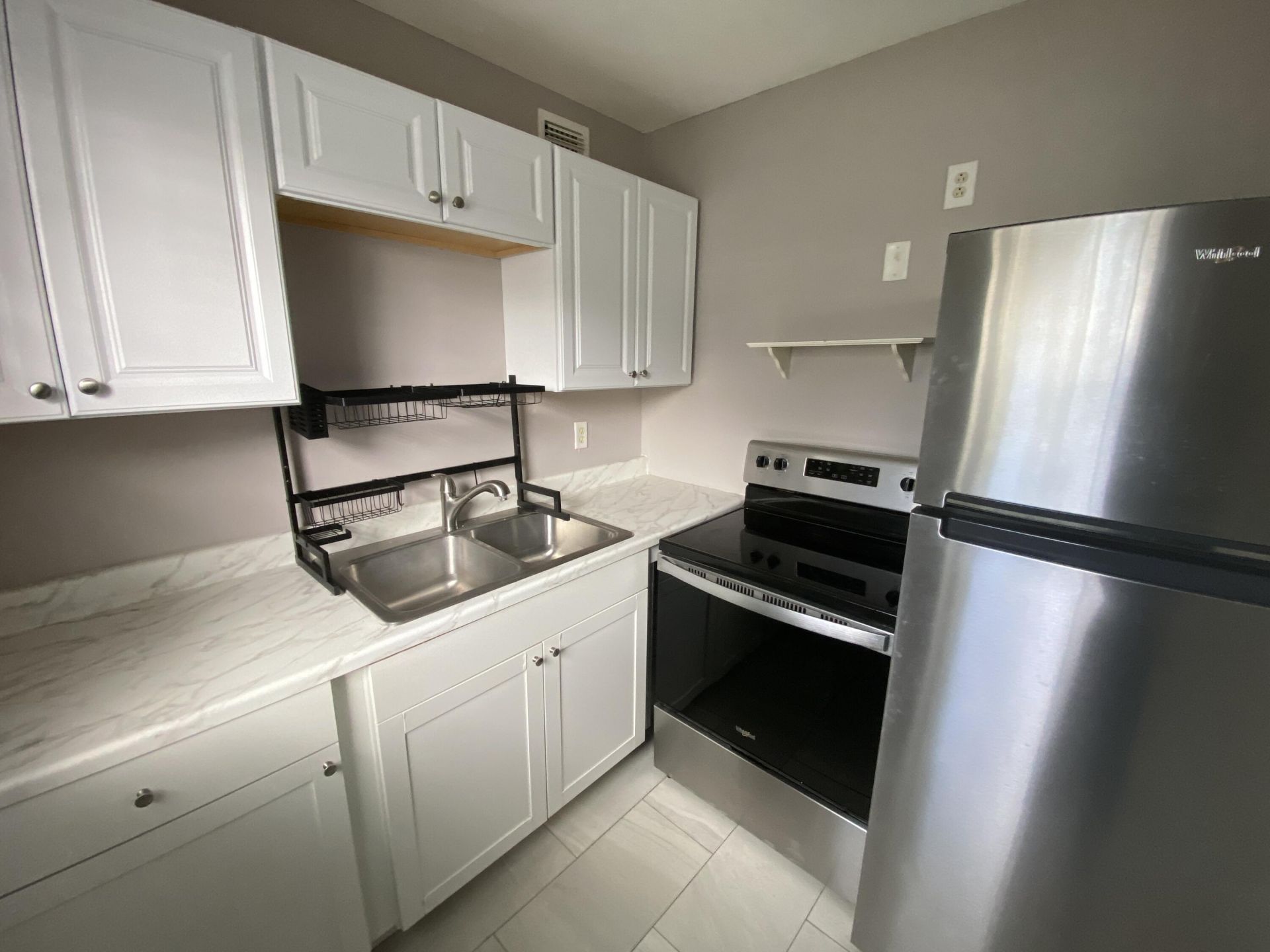 49 Waltham C, Unit 49, West Palm Beach, FL 33417 Photo
