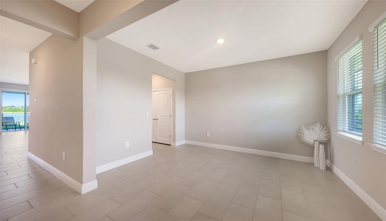 5728 Woodland Sage Drive , Sarasota, FL 34238 Photo