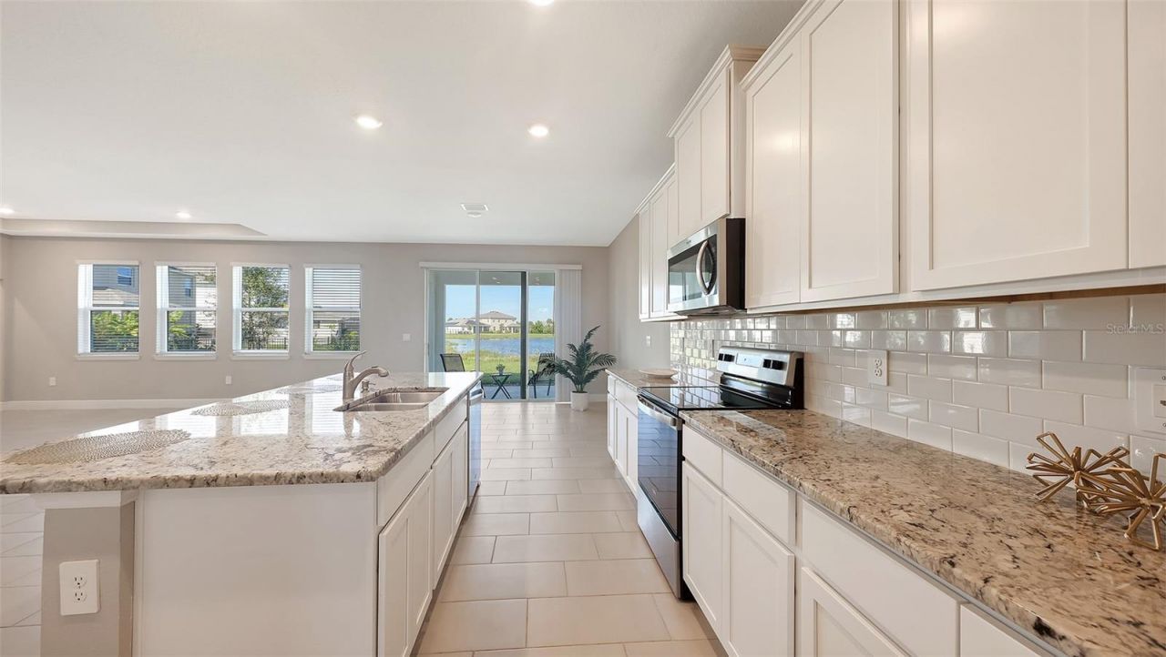 5728 Woodland Sage Drive , Sarasota, FL 34238 Photo