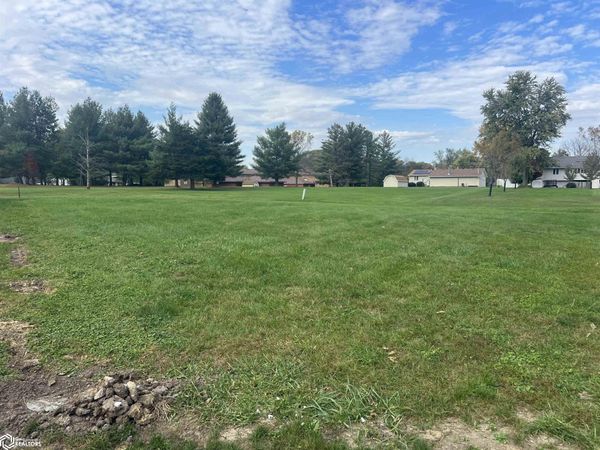 59 Kingsley Drive, Ottumwa, IA 52501