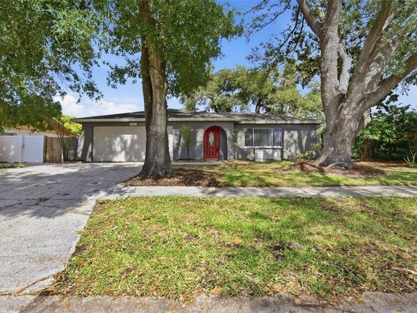 7730 HINSDALE DRIVE , TAMPA, FL 33615