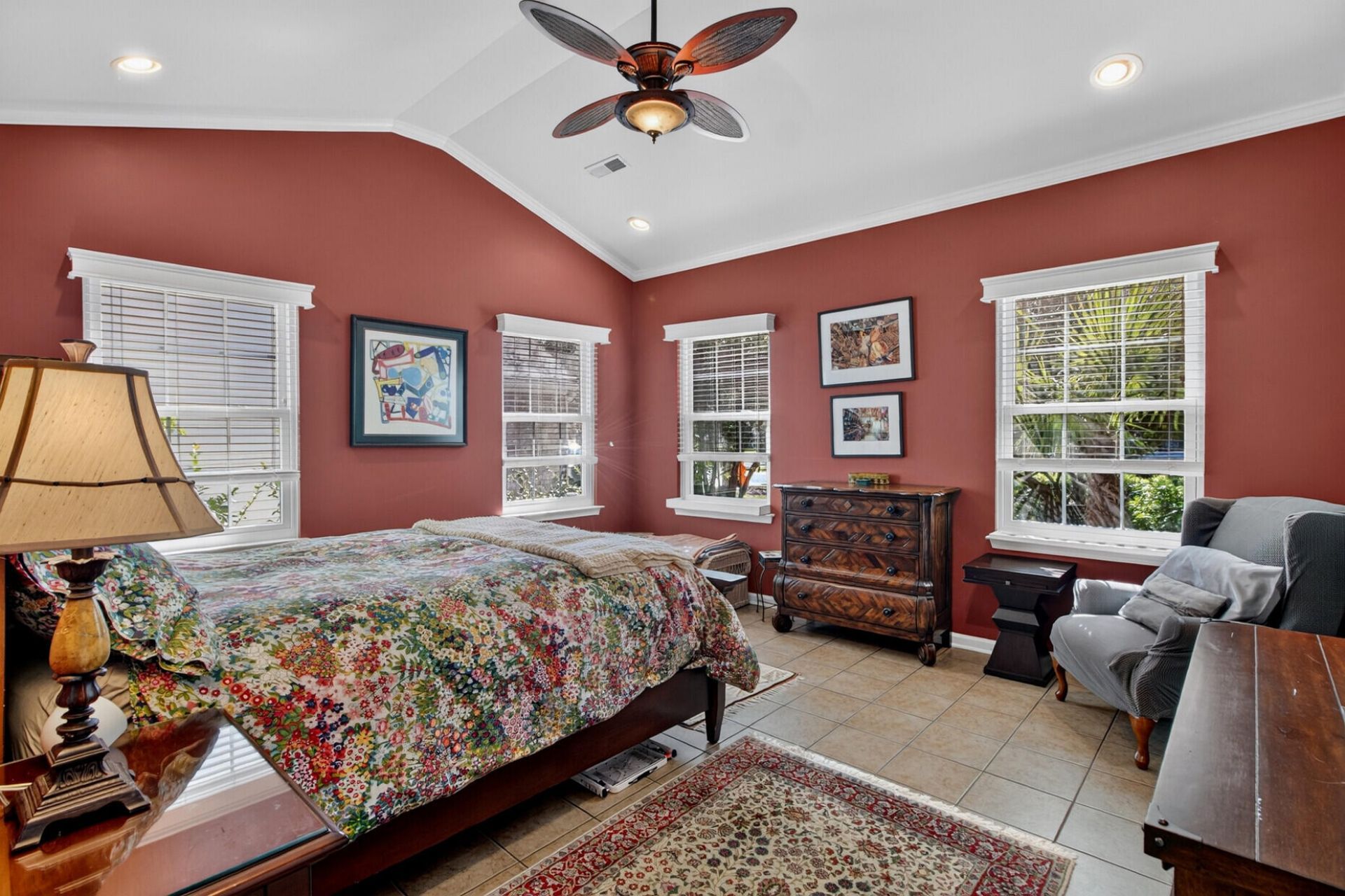 193 Larissa Drive Photo 21