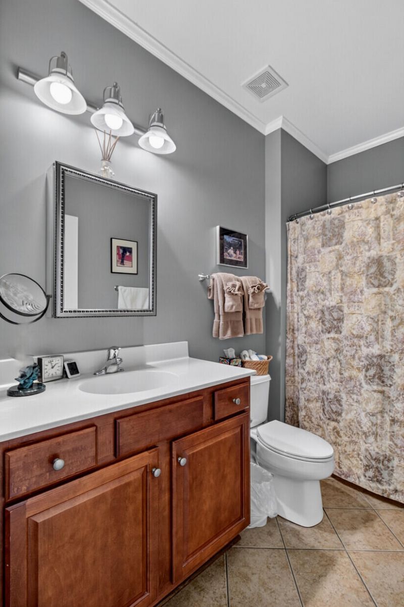 193 Larissa Drive Photo 29