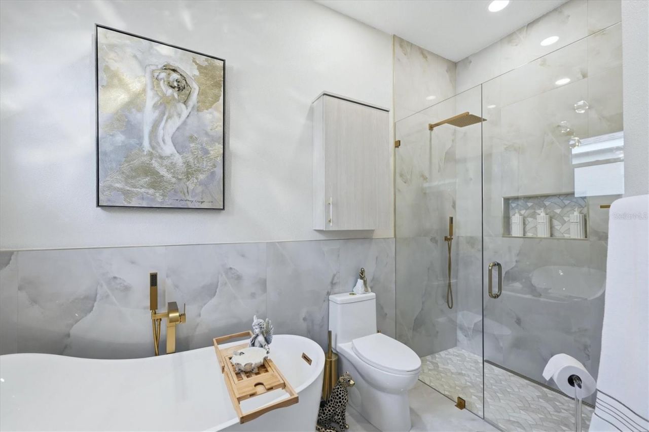 68 Tall Trees Court , Sarasota, FL 34232 Photo