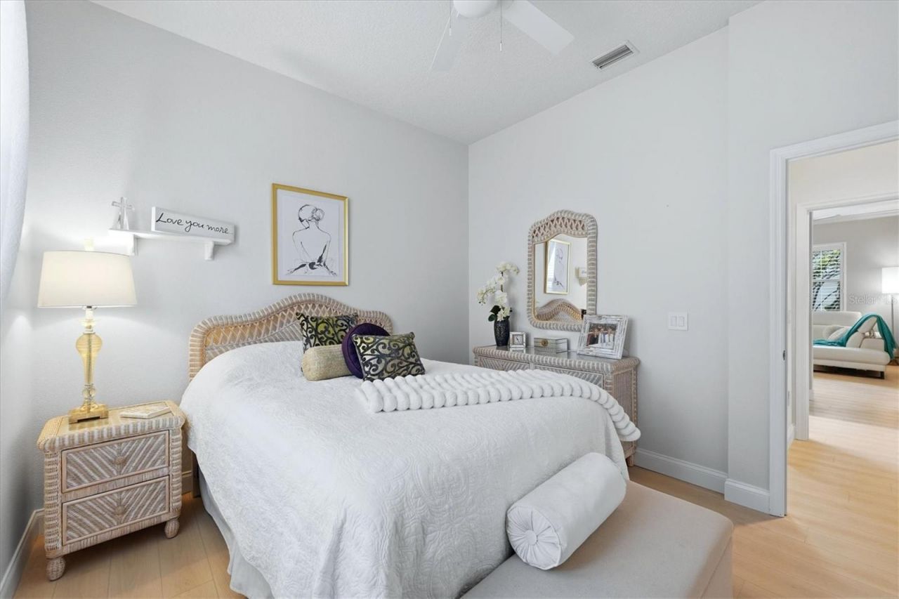 68 Tall Trees Court , Sarasota, FL 34232 Photo