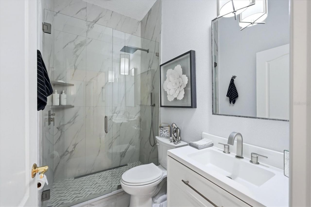 68 Tall Trees Court , Sarasota, FL 34232 Photo