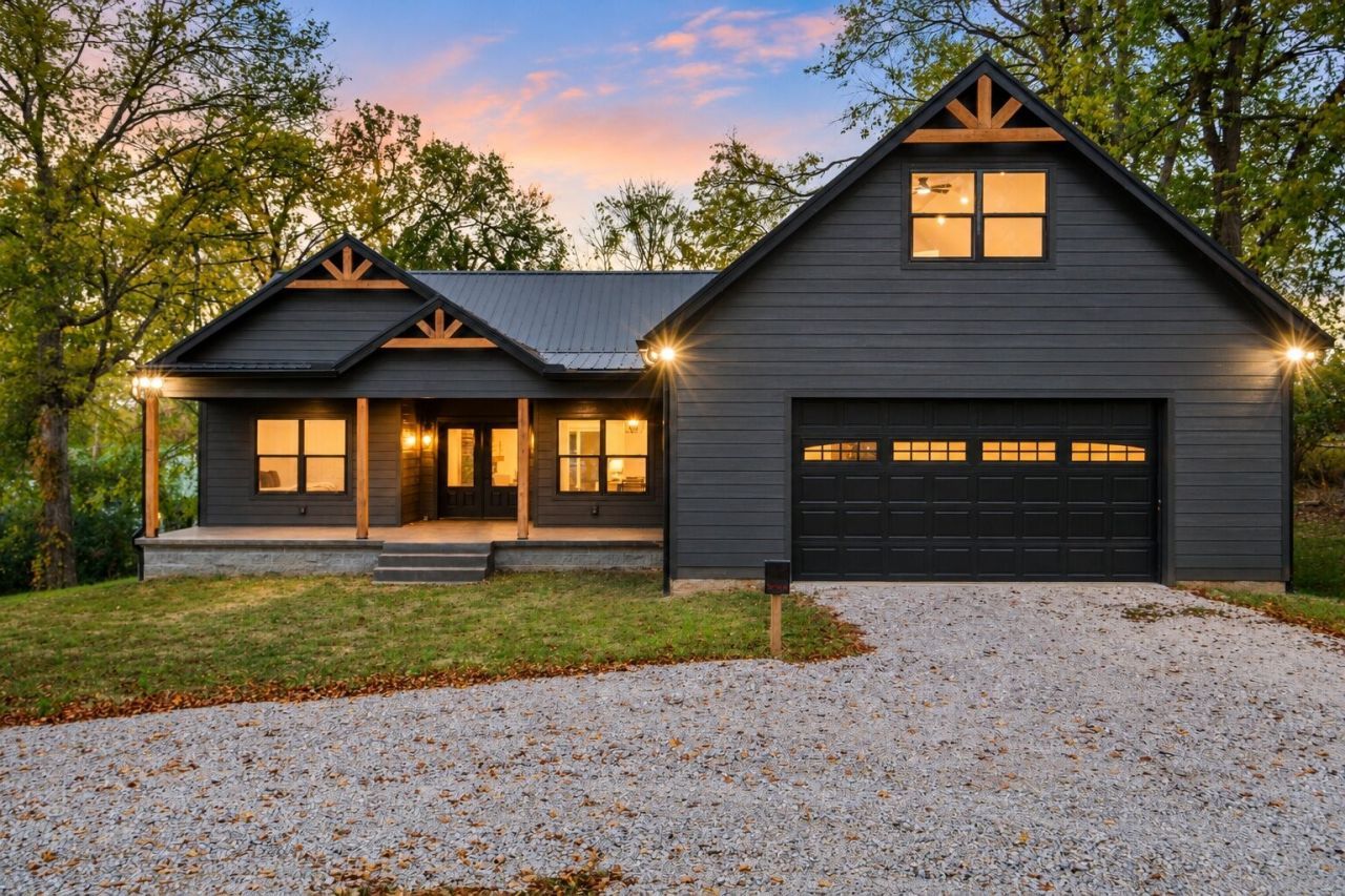 117 Nall Ave , Centerville, TN 37033 Main Photo