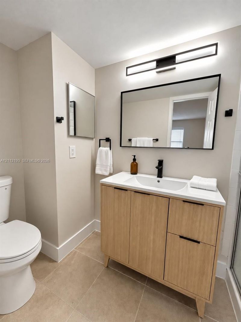10013 Winding Lake Rd , Unit 106, Sunrise, FL 33351 Photo