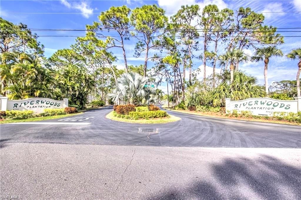 4701 Pilgrims Way W, Estero, FL 33928 Photo