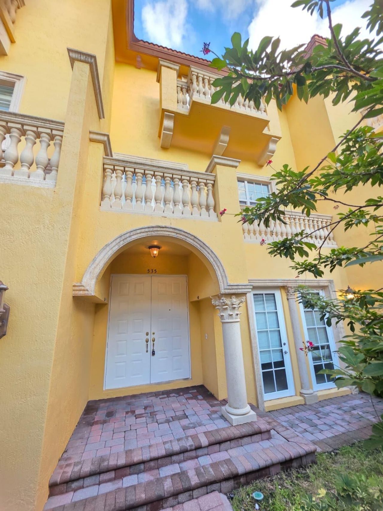 535 NE 69th Circle, Boca Raton, FL 33487 Photo