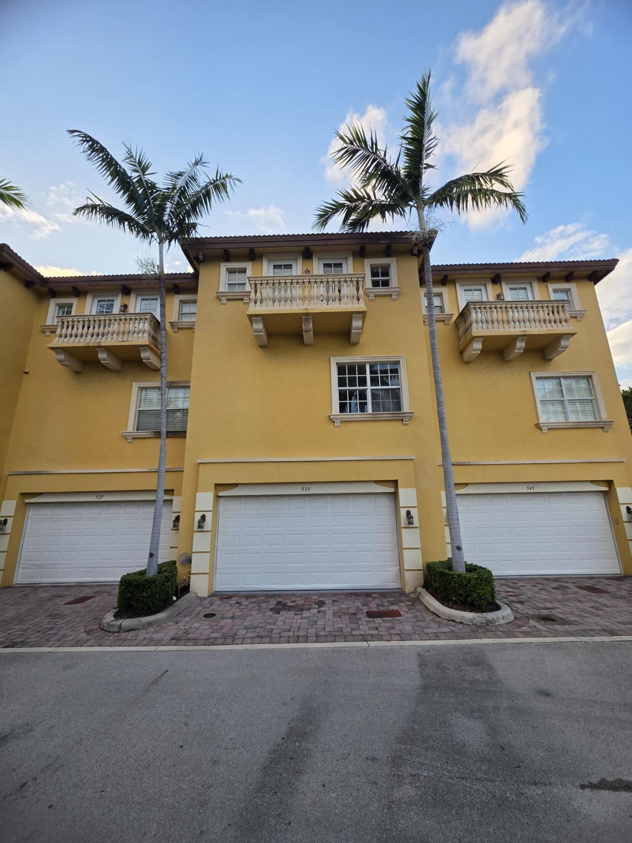 535 NE 69th Circle, Boca Raton, FL 33487 Photo