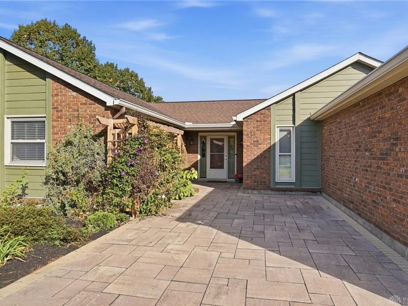 8553 Adams Road, Huber Heights, OH 45424 Photo 29