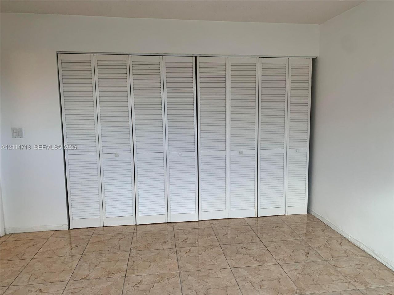 180 NE 12th Ave , Unit 14D, Hallandale Beach, FL 33009 Photo