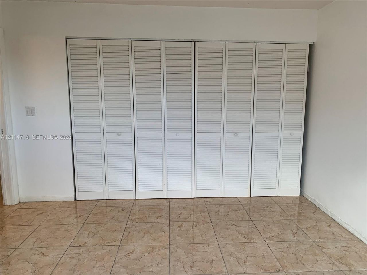 180 NE 12th Ave , Unit 14D, Hallandale Beach, FL 33009 Photo